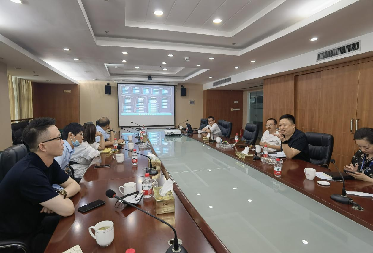 學先進、趕先進！錢江商城赴海寧中國皮革城考察學習智能化改造數字化轉型